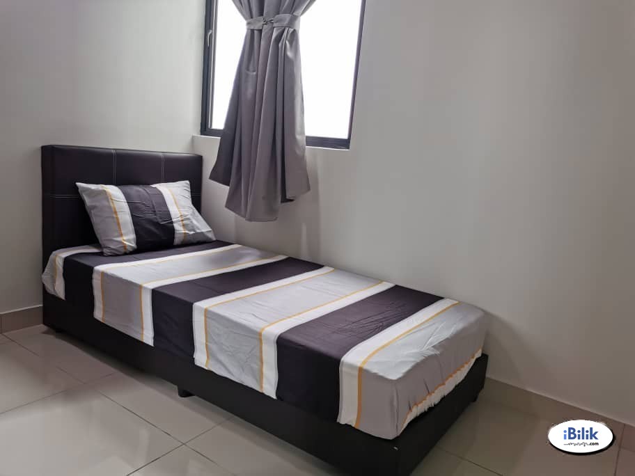 1 Month Security Deposit 💥 Middle Room SS15, Subang Jaya ⚡ Easy Access SS15 LRT Station 🚇 - Image 3