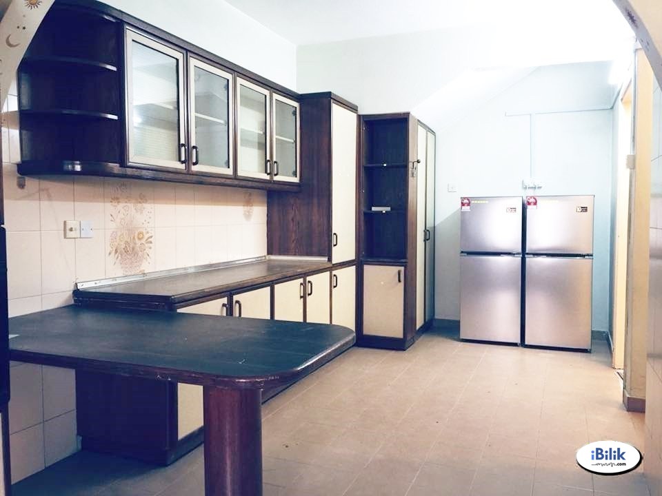 ⚡RM1 for 2nd Month ⚡ Small Room Seri Utama, Kota Damansara - Image 3