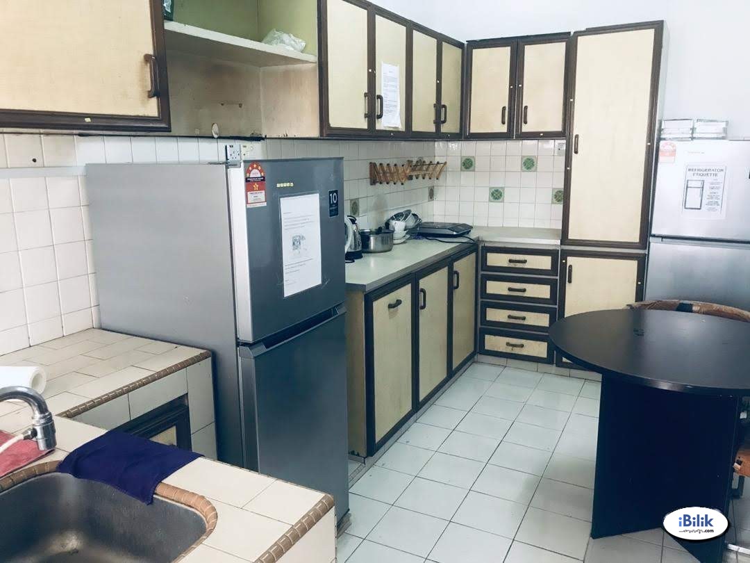 🏠Ready Move In ~ Middle Room at Bandar Puteri Puchong 😎 - Image 2