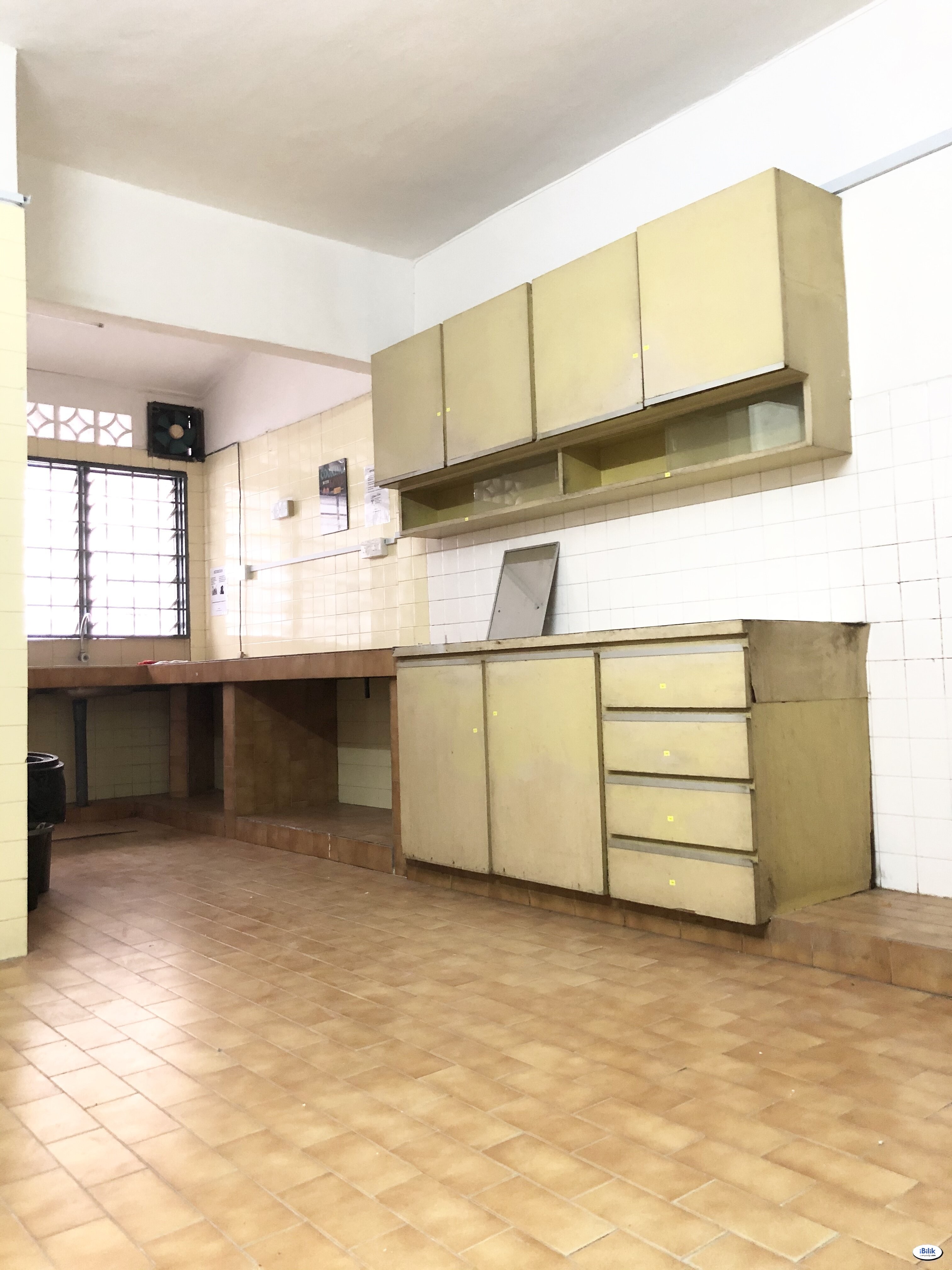 Single Room at USJ 13, UEP Subang Jaya Near Wawasan LRT Station 🚇 - Image 2
