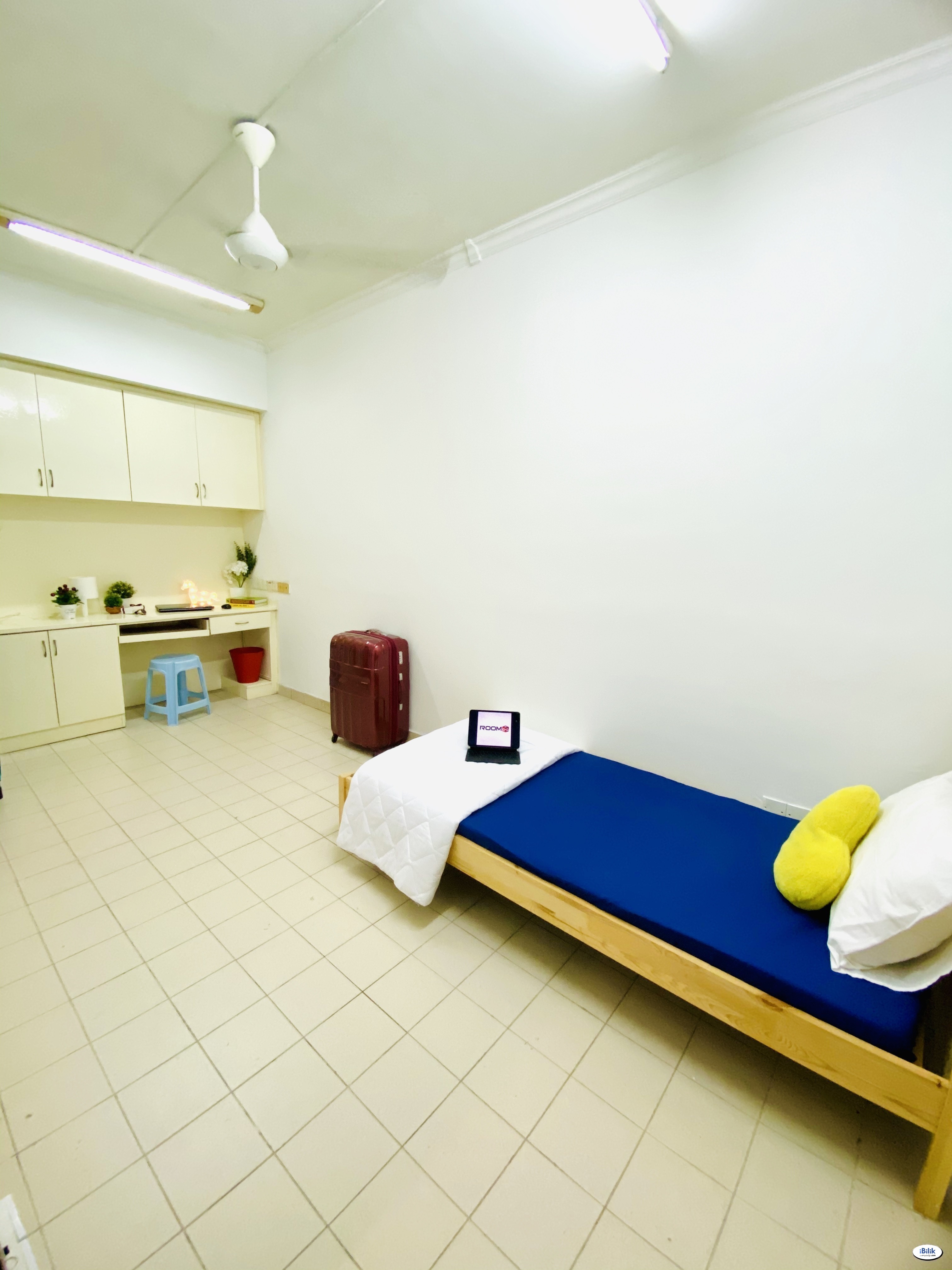 Low Deposit 🏠 Middle Room at SS15, Subang Jaya Near LRT Station / Subang Parade 🚇 - Image 1