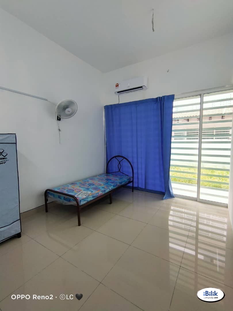 ᴍᴏᴠᴇ ɪɴ ɪᴍᴍᴇᴅɪᴀᴛᴇʟʏ ❗ Middle Room at Setia Alam, Shah Alam Near Taipan, Setia City Mall - Image 2