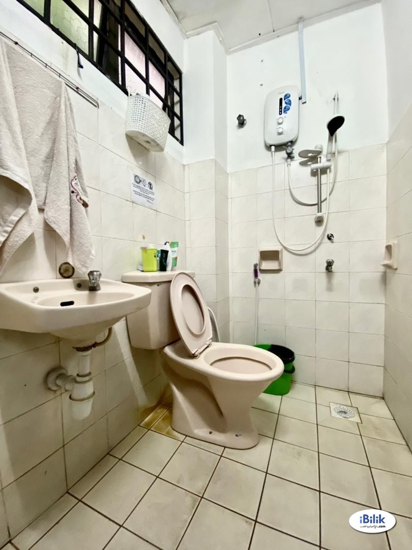 NEARBY ARA DAMANSARA  |  Single Room at BU11, Bandar Utama with High Speed WI-FI ✨✨ - Image 4