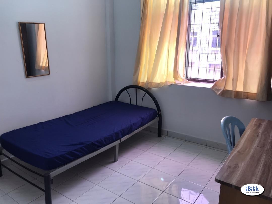 Non Sharing Room ❌ Middle Room at SS15, Subang Jaya - Image 1