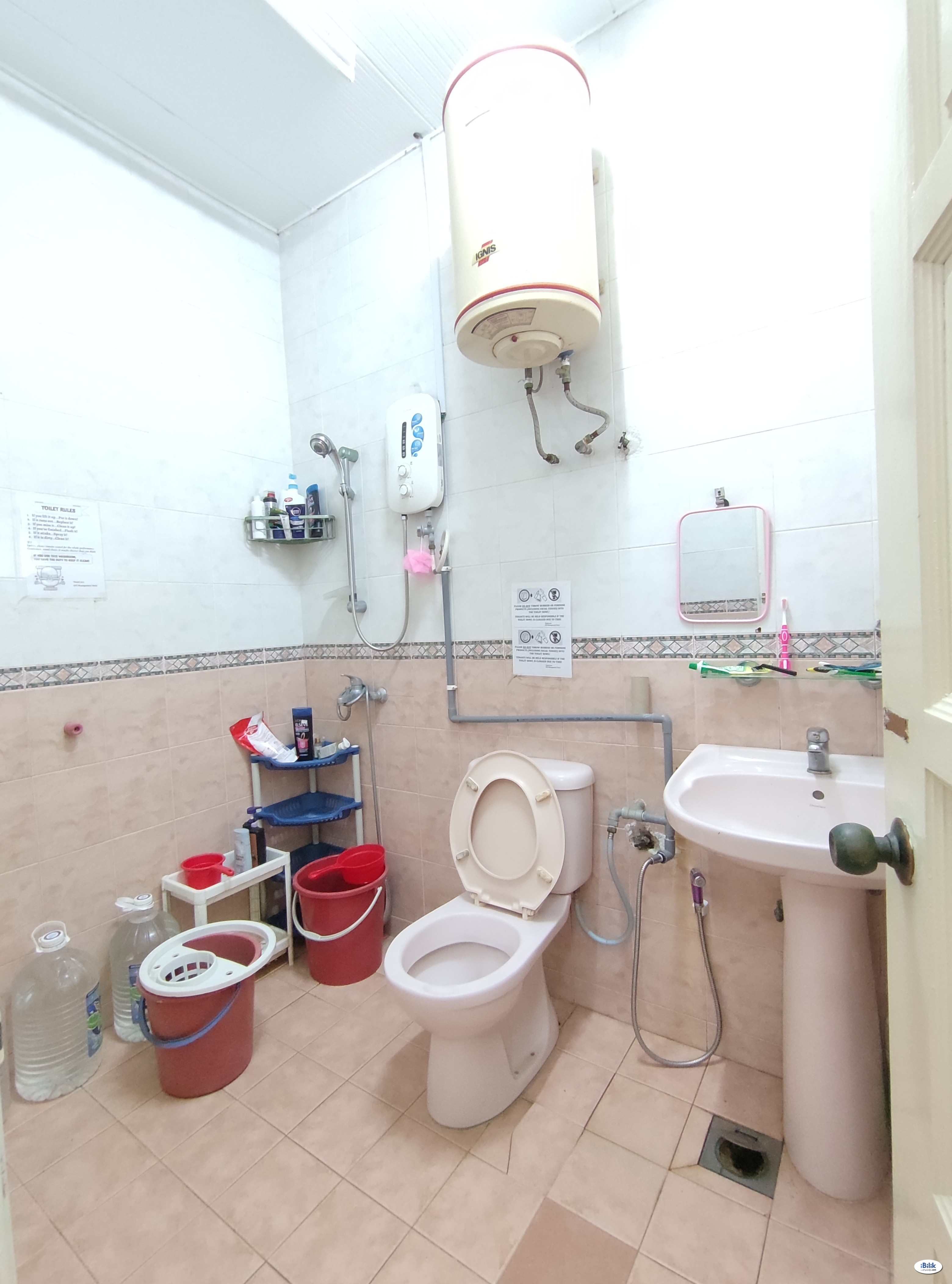 Middle Room at SS2, Petaling Jaya - Image 3
