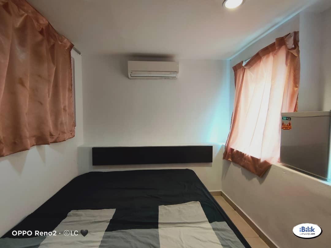 [1 Month Deposit] Middle Room for Rent ~ Walking distance Kota Damansara / Surian MRT Station 🚇 - Image 3