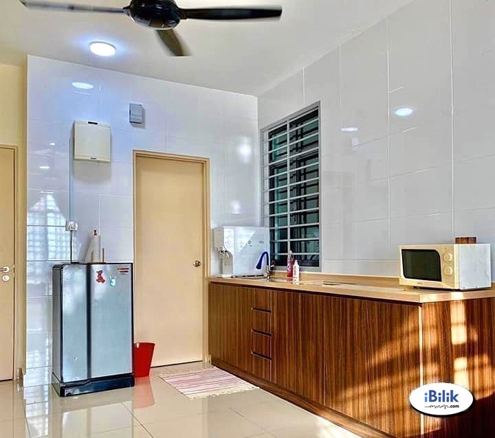 Zero Deposit 💥 Fully Furnished Middle Room at Bandar Utama 📶 Free WiFi, Utilities Included - Image 3