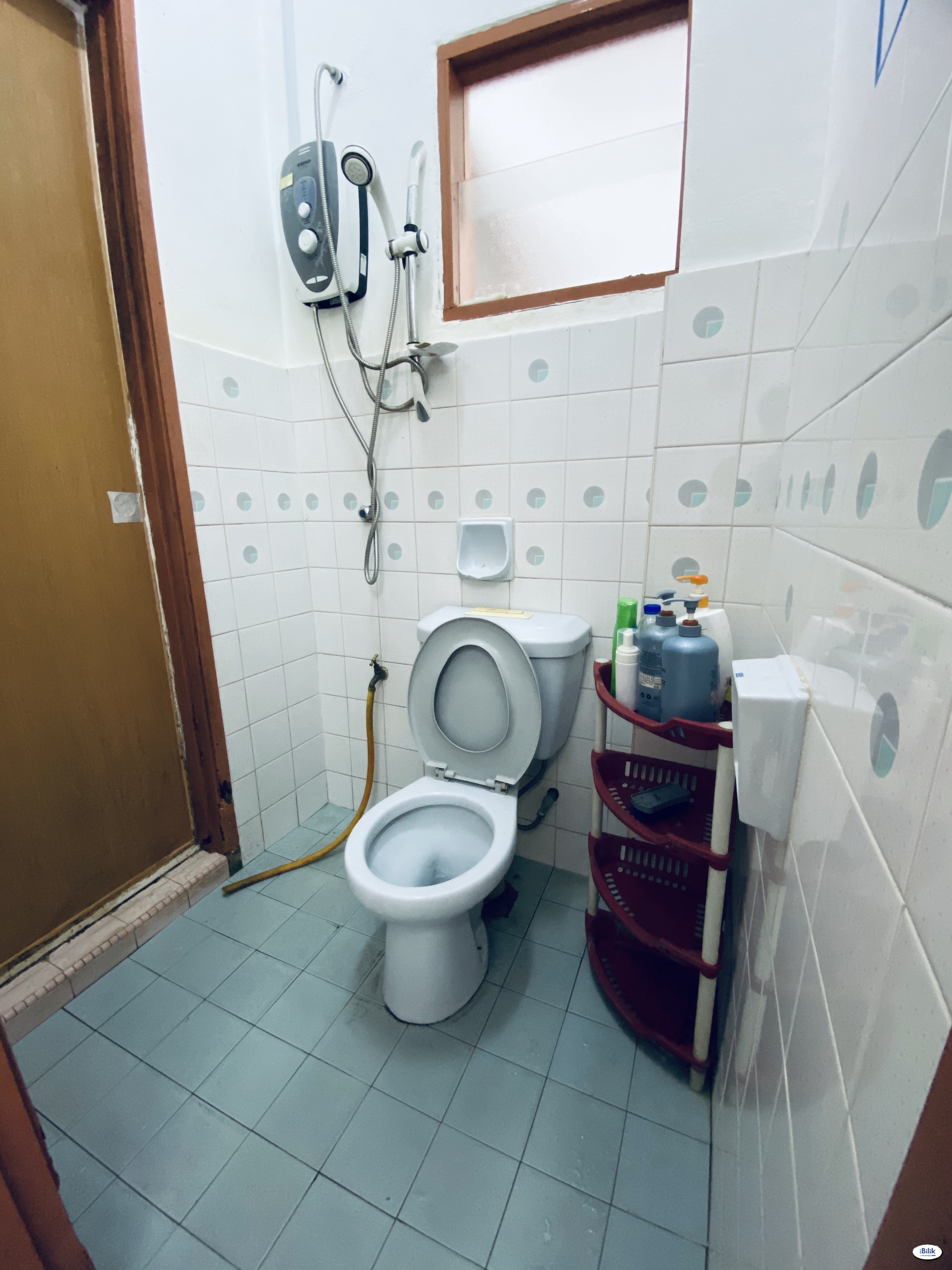 💗 Zero Deposit 💗 Middle Room at Taman Bukit Mayang Emas, Kelana Jaya Near Kelana Jaya LRT - Image 1