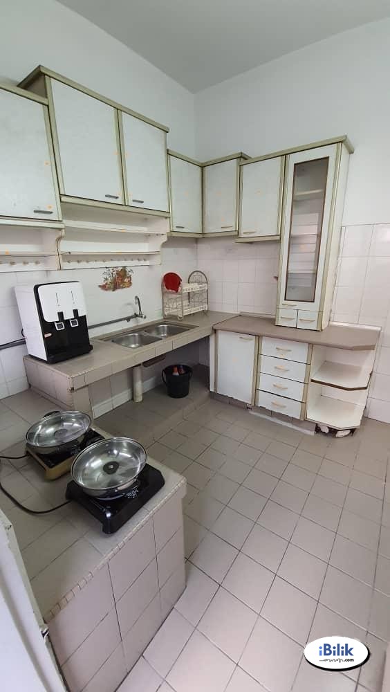 🚩Promo Booking Fee RM300 ! Middle Room at Kota Damansara, Petaling Jaya 🏠🌼 - Image 2