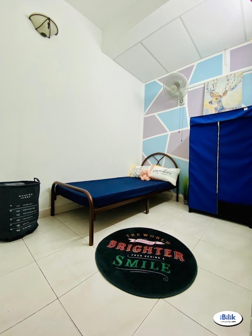 RM1 for 2nd Month 🚀 Middle Room for rent at Bandar Utama PJ. Near Mutiara Tropicana // Aman Suria - Image 1
