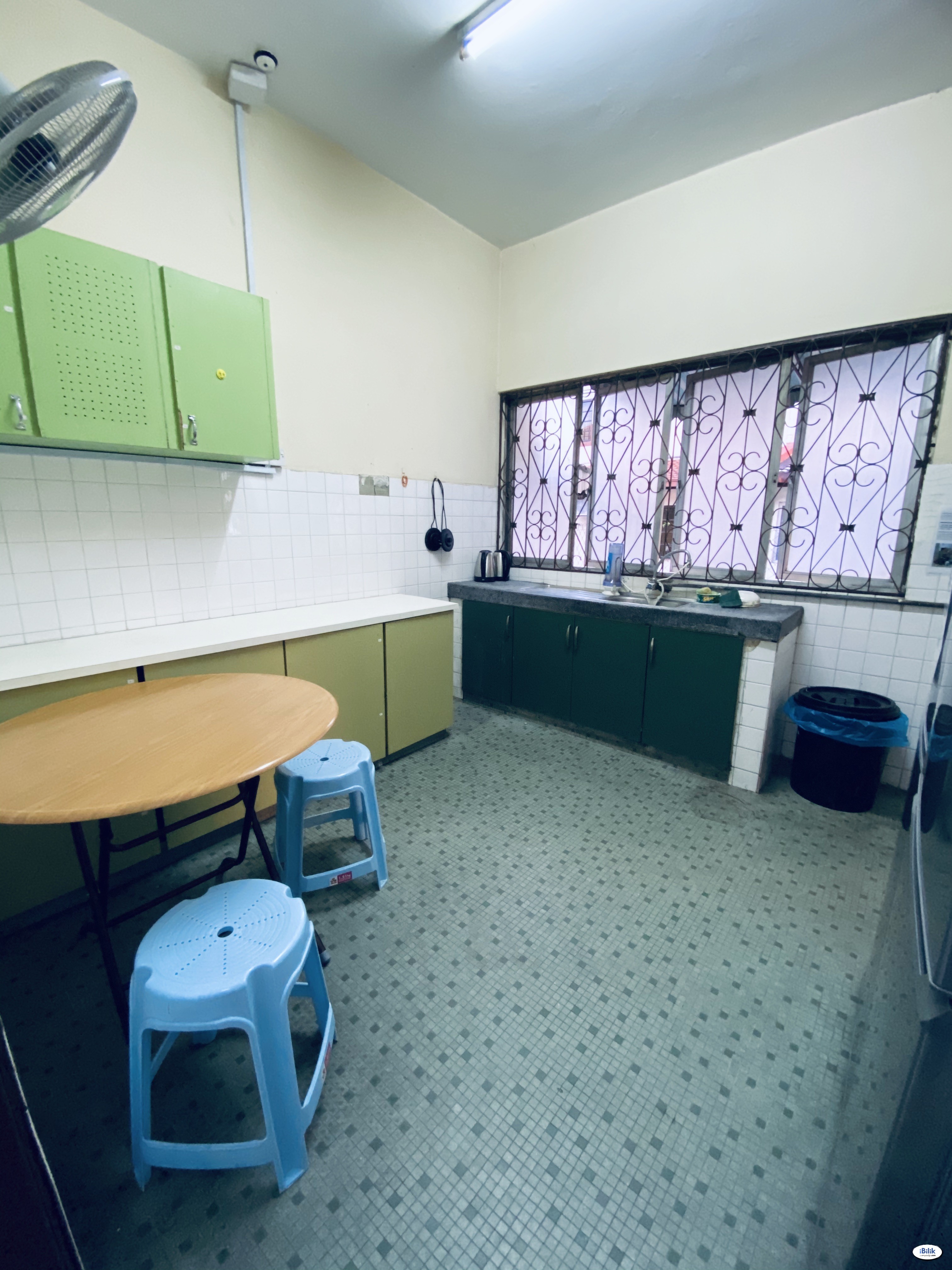 RM1 for 2nd Month 📢 Middle Room at SS2, Petaling Jaya - Image 3