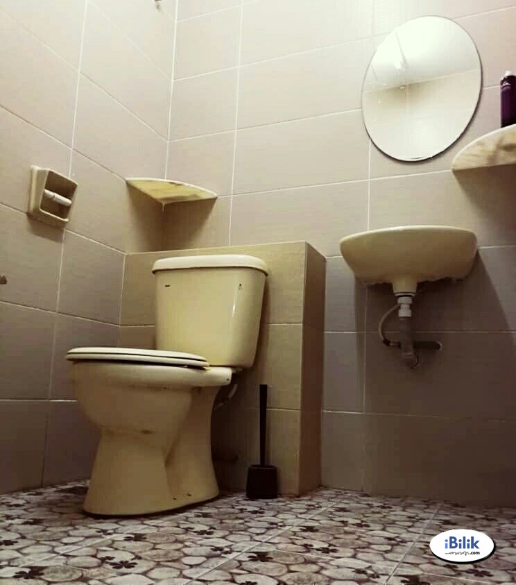 Available & Ready to Move In Unit💥 Middle Room Taman Taynton View, Cheras - Image 3