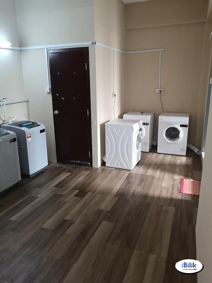 1️⃣ month Deposit ONLY / Middle Room at Taman Mayang, Kelana Jaya Easy Access LRT Station - Image 2