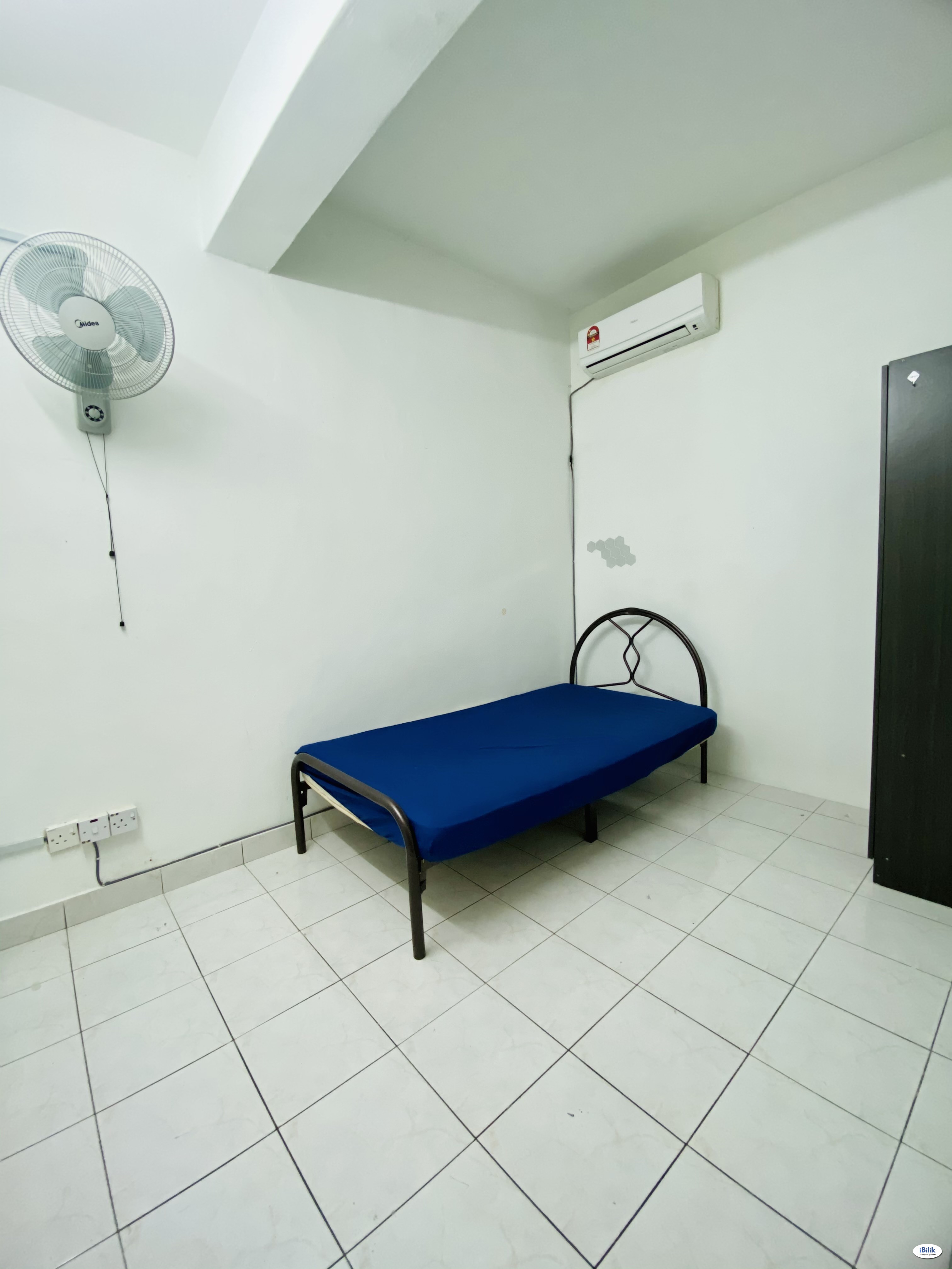 ⭐ SPACIOUSSSS Single Room at NEARBY Ara Damansara - ( BANDAR UTAMA 12 ) - Image 1