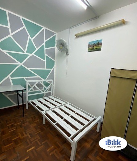 ⭐Single Room at Bandar Utama🚶Walking Distance to 1 powerhouse, MRT Bandar Utama, One Utama⭕Easy Access to PJ Uptown, Sta - Image 1