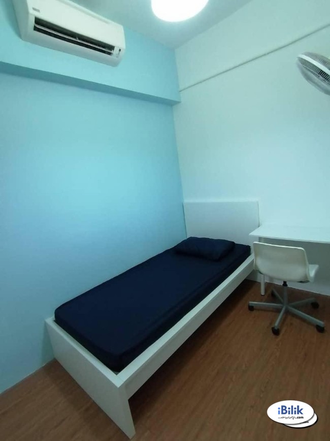 comfortable 1 Month Deposit Only. Walking distance LRT SS15 Subang! - Image 1