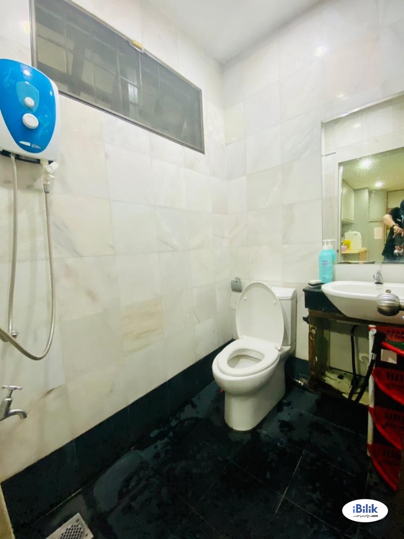 📌 Single Aircond Room at Bandar Utama 4  - ( Neabry TheCurve , IKEA ) - Image 4