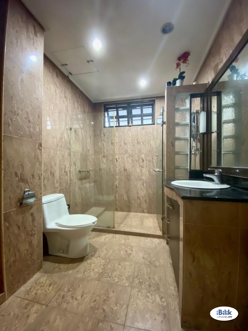 📍 LIMITED UNIT Master Room at Bandar Utama 4  - ( NEARBY THECURVE , ONEUTAMA ) - Image 3