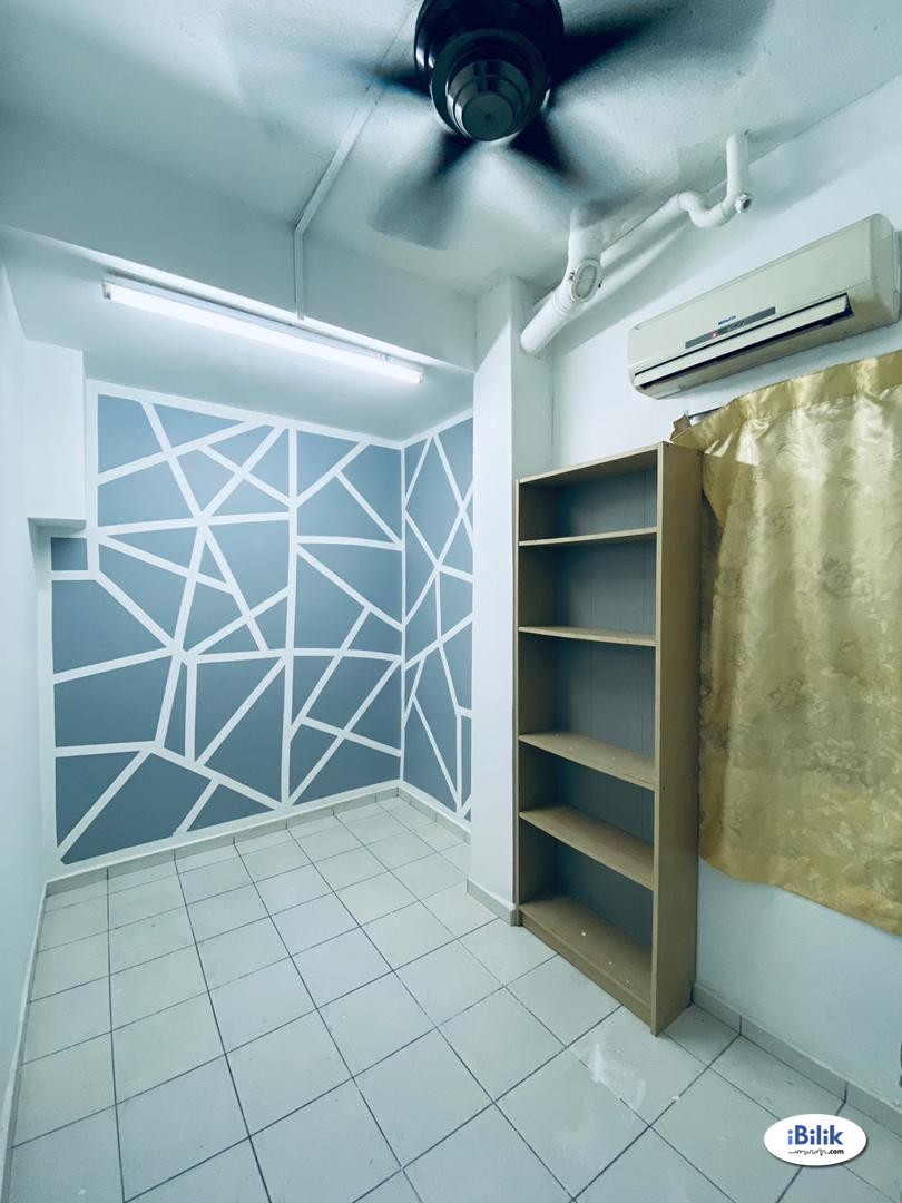 📍Middle Room at Kelana Jaya - ( Only 3 Mins to Zenith Corporate Park ) - Image 1
