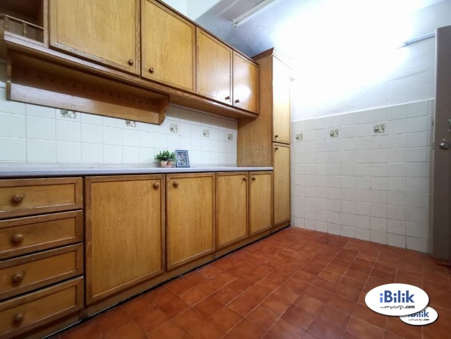convenience Urgent Move In. Single Room at USJ 20, UEP Subang Jaya - Image 2