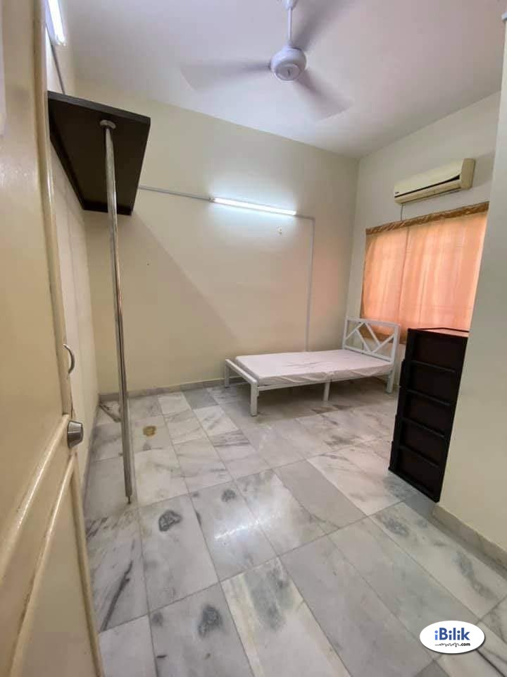 Single Room at Section 17, Petaling Jaya - Image 3