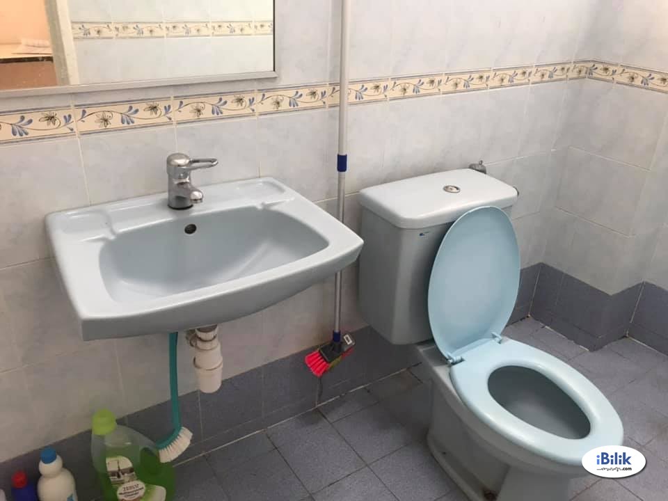 Single Room at Putra Heights, Subang Jaya - Image 3