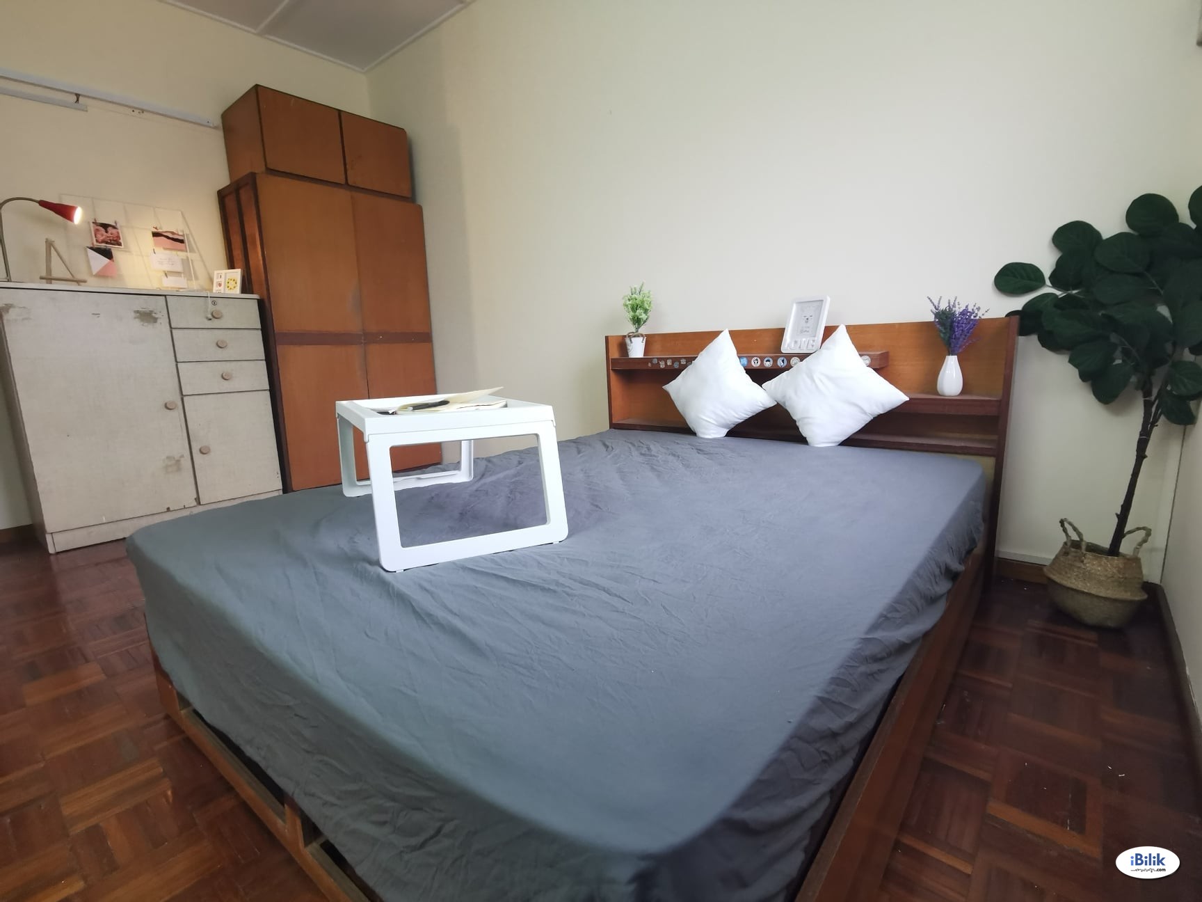 Middle Room at Kota Damansara, Petaling Jaya - Image 3