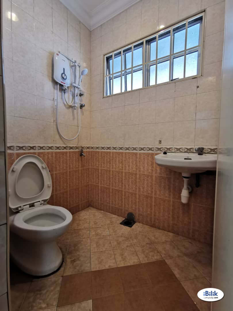 Single Room at Tropicana, Petaling Jaya - Image 2