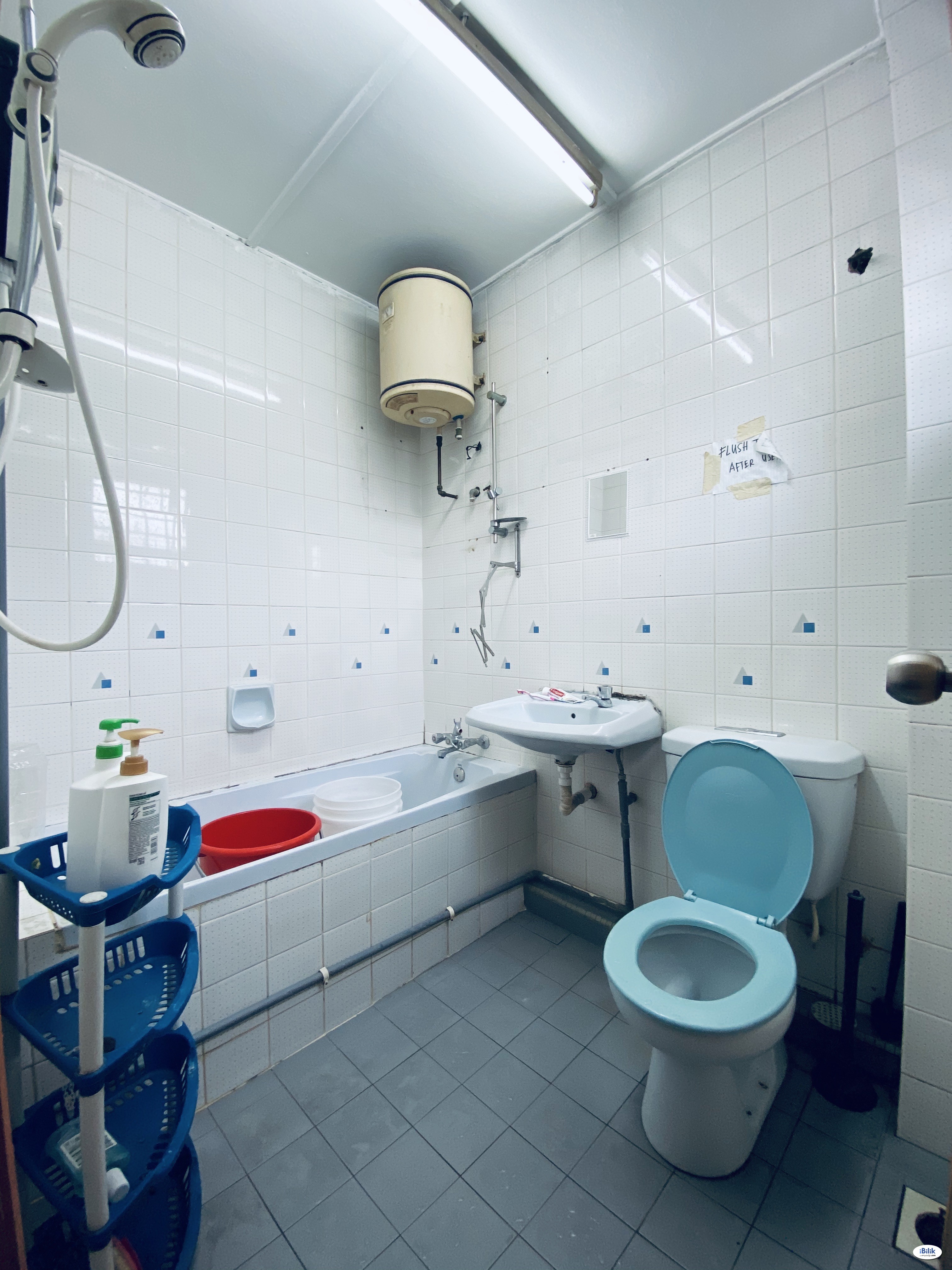 Master Room at Bandar Utama, Petaling Jaya - Image 3