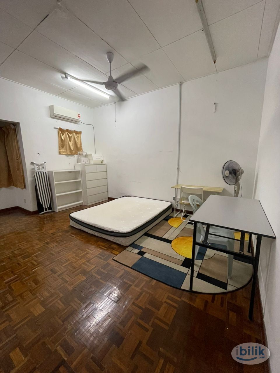 Master Room at Bandar Utama, Petaling Jaya - Image 1