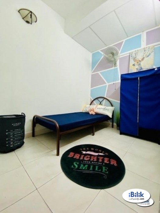 Cozy NO DEPOSIT ! Single Room at BU11- Bandar Utama with High Speed WI-FI   ( EASY Access to SS7 ) - Image 1