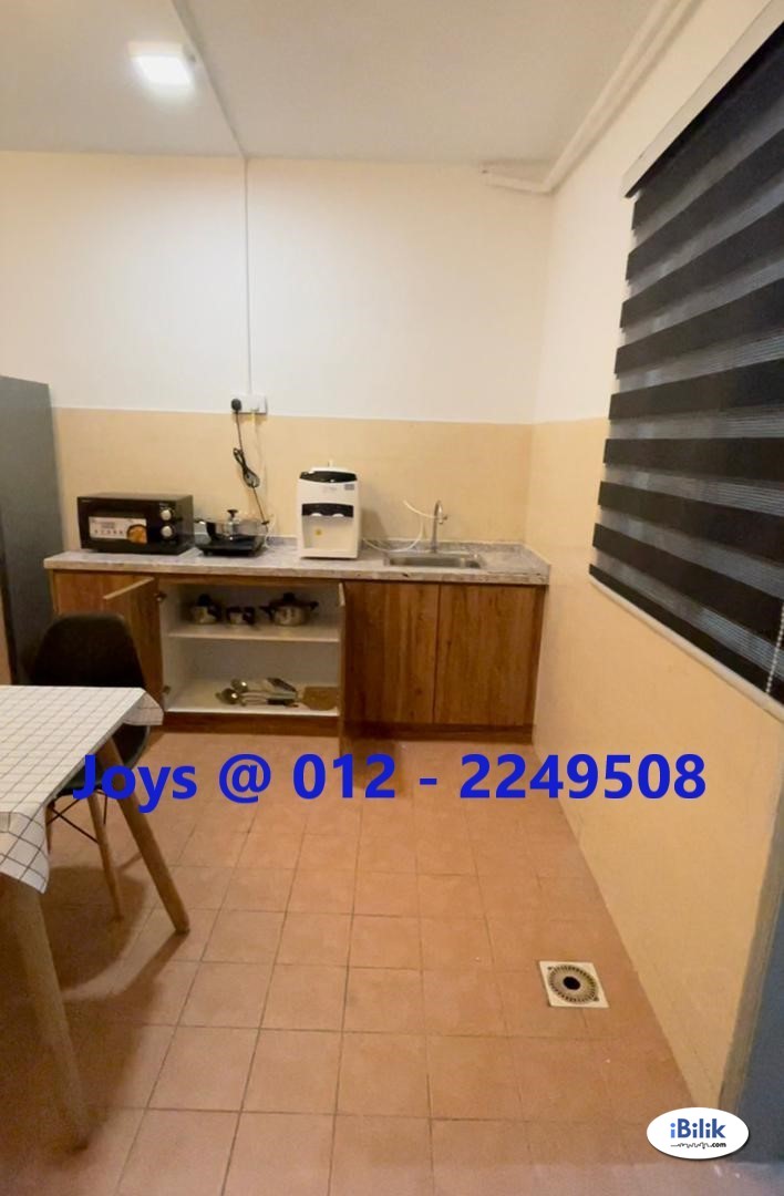 Middle Room at Palm Spring, Kota Damansara - Image 3