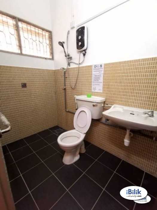 cushy Zero Deposit Rental. Middle Room Bandar Puteri Puchong! - Image 3