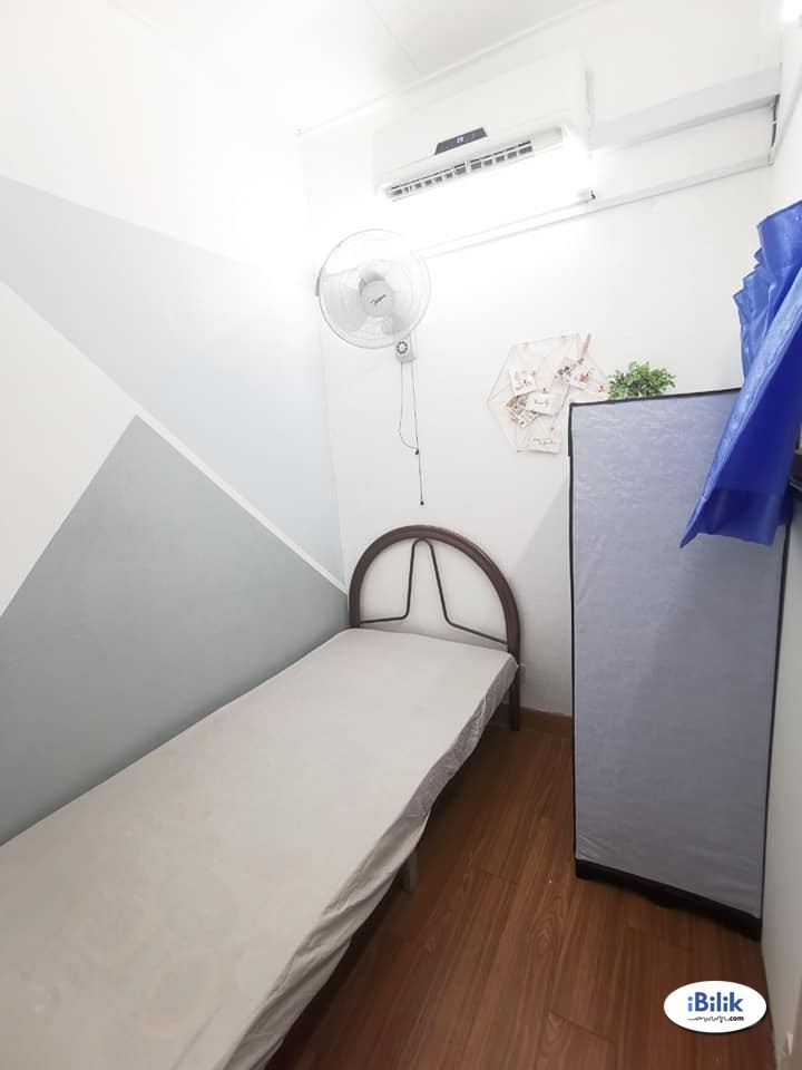 Single Room at Bandar Sunway, Petaling Jaya - Image 1