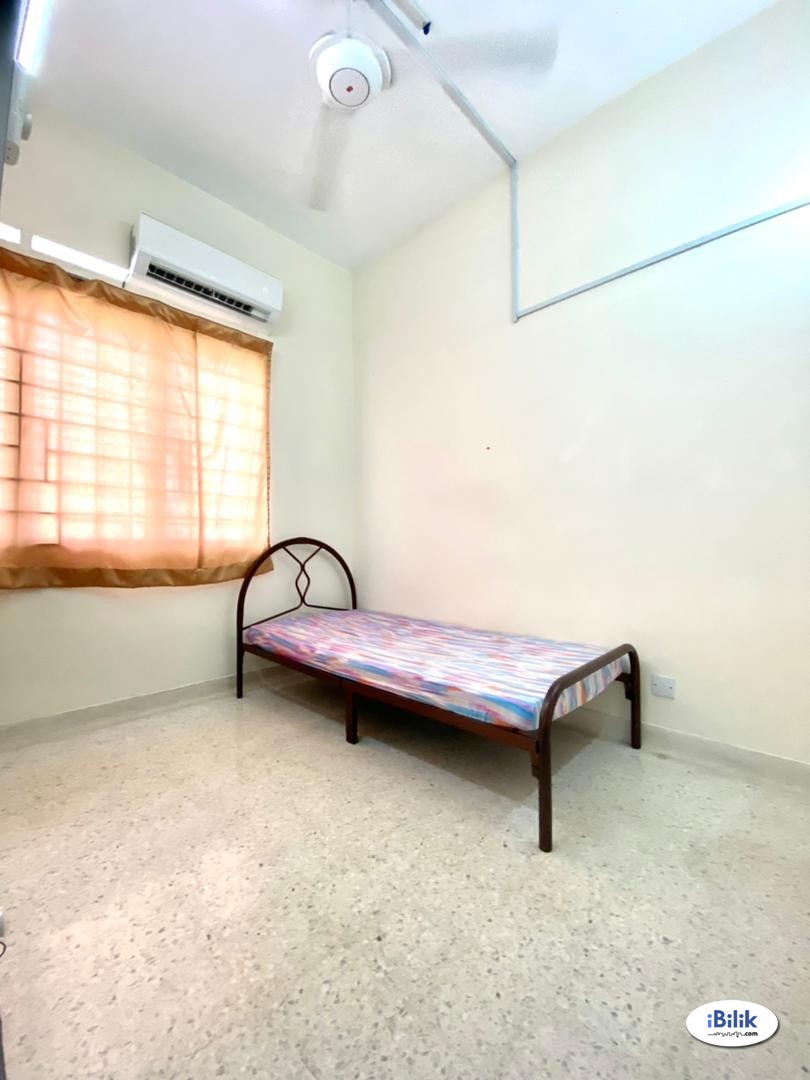 🚶🏼‍♂️WALKING DISTANCE TO SS2 SQUARE, LRT TAMAN BAHAGIA, LRT TAMAN PARAMOUNT🚶🏼‍♂️ ✨ROOM FOR RENT IN SS2, Petaling Jaya✨ - Image 1