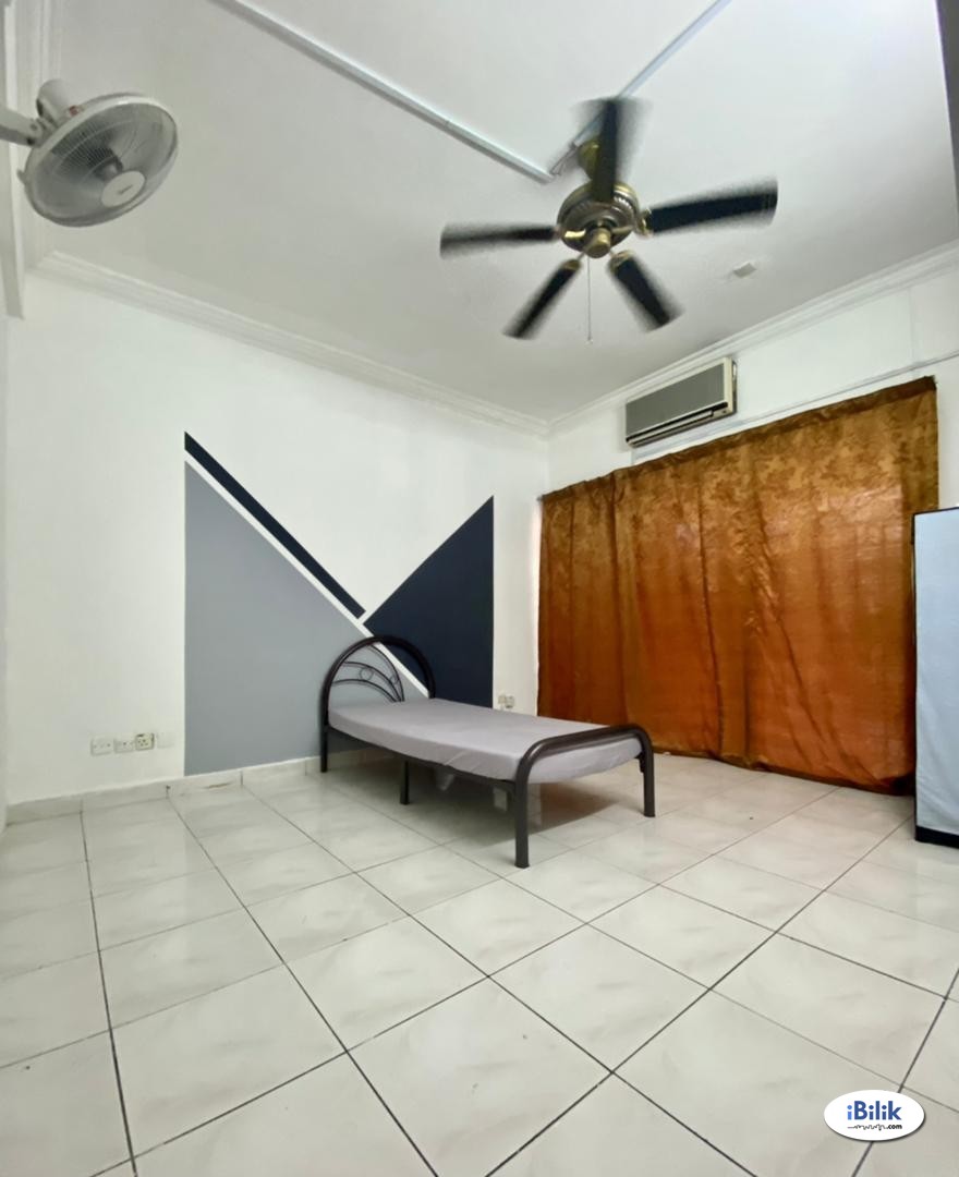 📍 BIG Spacious Middle Room at Bandar Utama 11 - ( Ara Damansara , Casa Utama ) 🌈 - Image 1