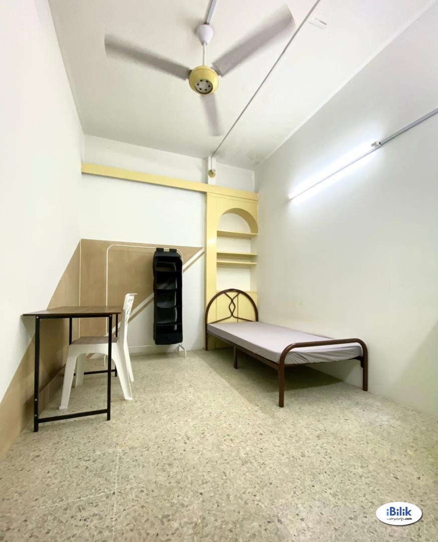 📍 Single Room at SS2 - ( Jalan SS2/78 - WALKING DISTANCE TO MURNI ) - Image 1