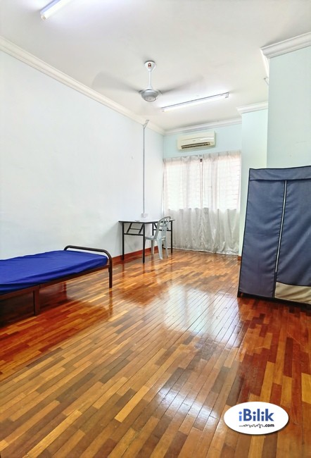 Middle Room Zero Deposit Weekly Cleaning @ BU6! - Image 1