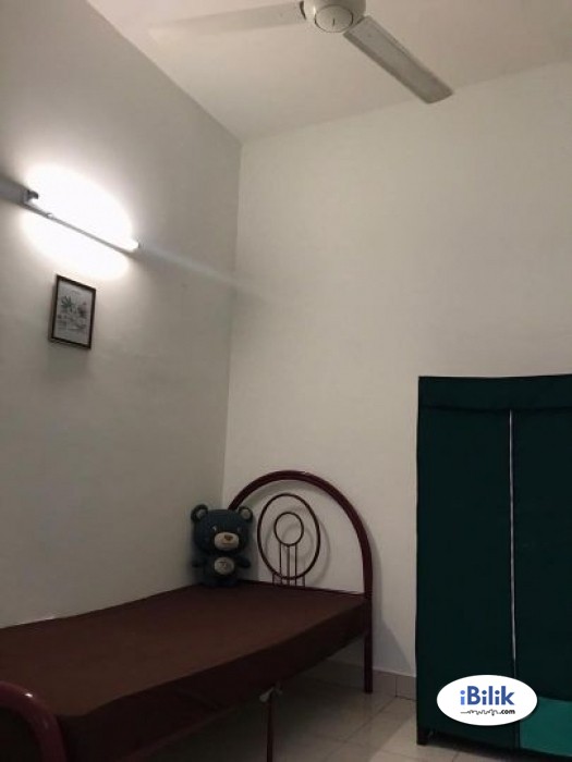 !! Zero Deposit % !! Middle Room at Kota Kemuning- Shah Alam High Speed Wi-FI - Image 1