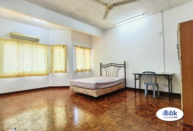 Master Room Zero Deposit Weekly Cleaning @ BU4! - Image 1
