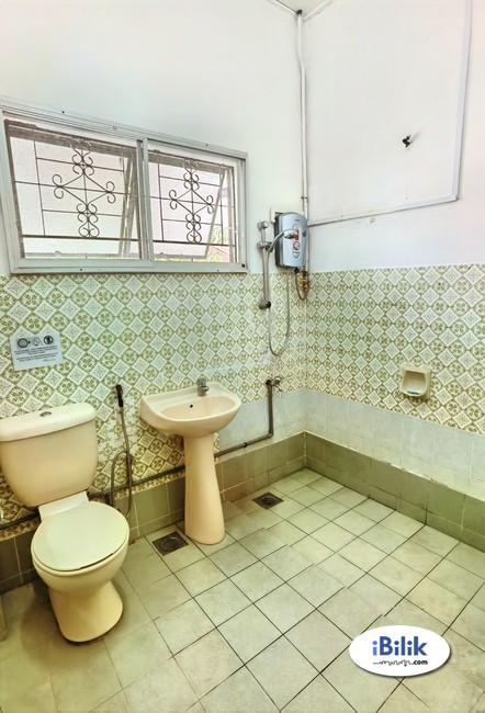 For Rent medium room for rent- bu 3/7- bu 3- bandar utama - Image 3