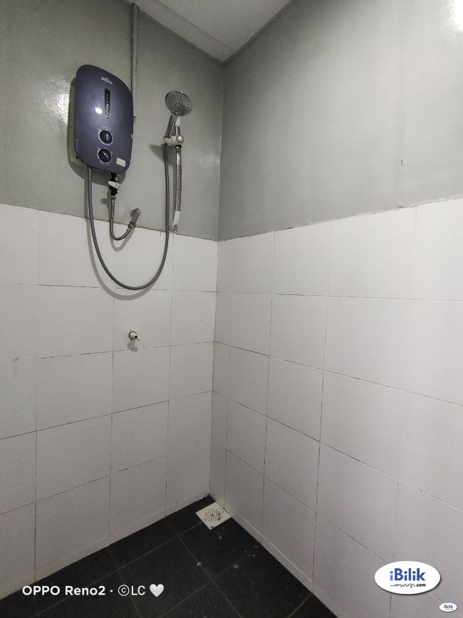 Room for rent in Kota Damansara 3 Mins Only Walking distance MRT! - Image 3