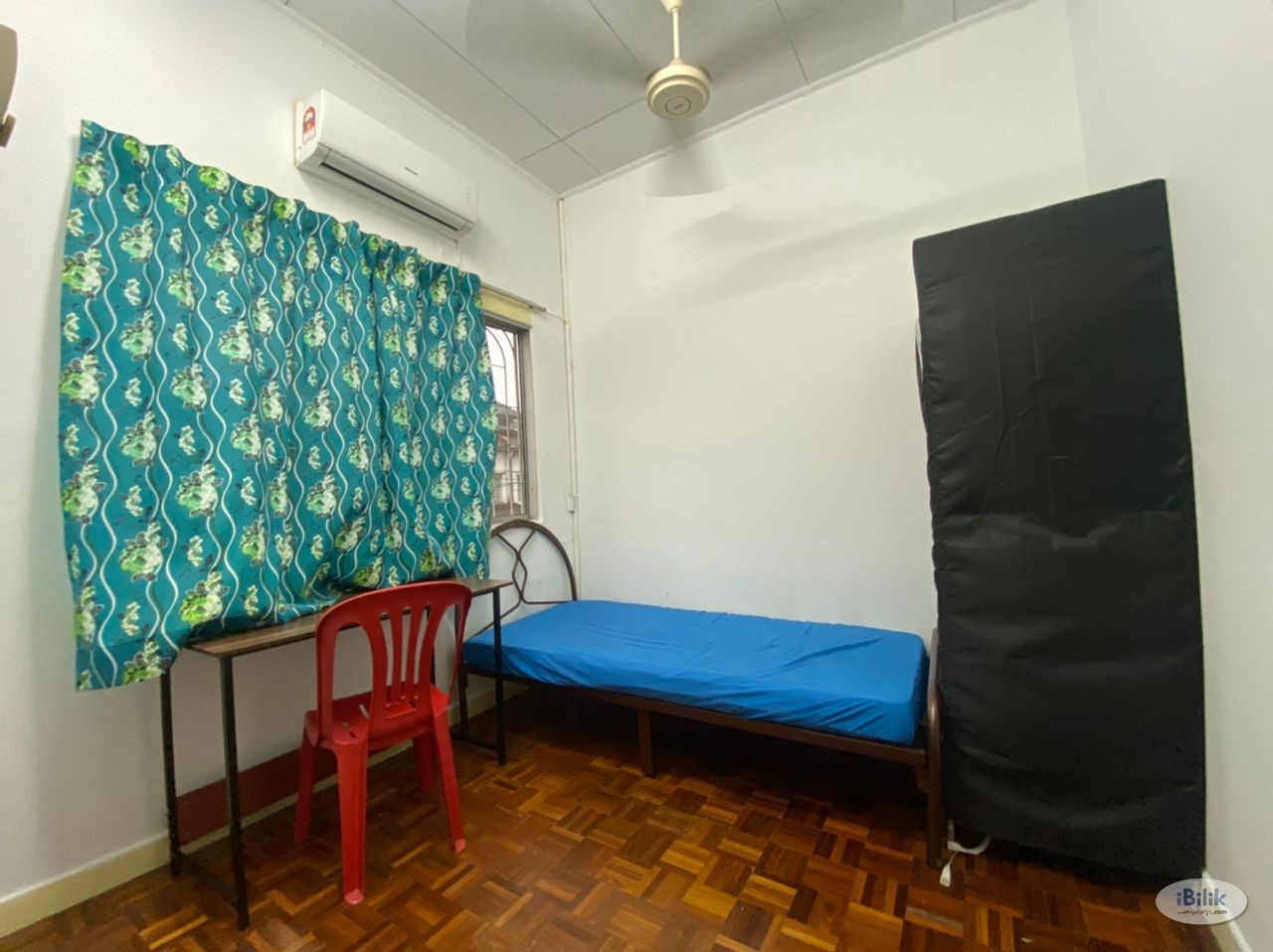 Zero Deposit! Walking distance Sunway Lagoon BRT Station! Middle Room in PJS 9, Bandar Sunway - Image 1