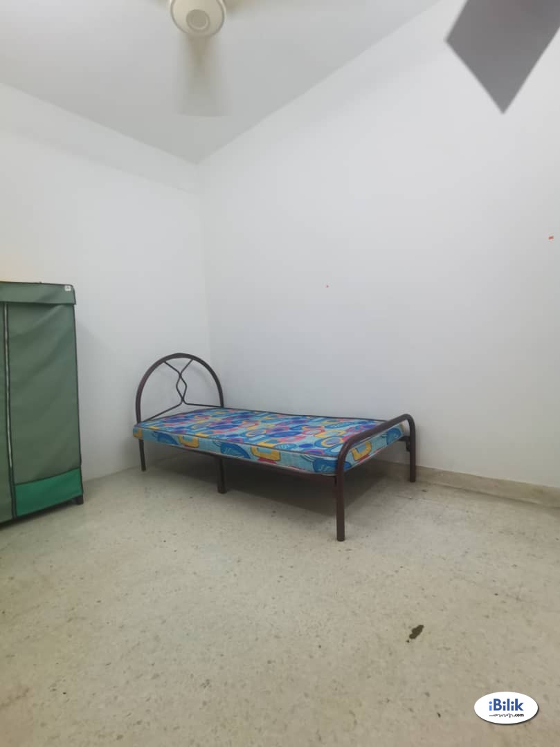 single room for rent, lorong rahim kajai, ttdi - Image 1