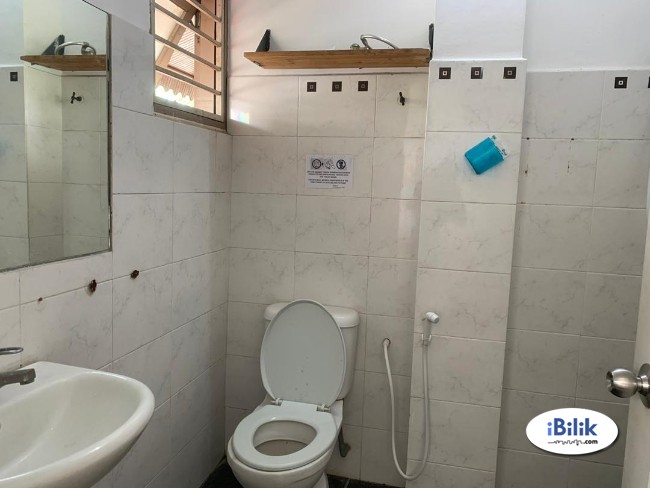 cushy No Deposit! Single Room in ss24, Kelana Jaya Near LRT Station 🚡 - Image 3