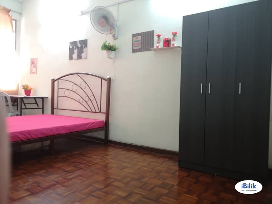 No Deposit ❌ Middle Room at Seputeh, Kuala Lumpur Near Old Klang Road / Bangsar - Image 1