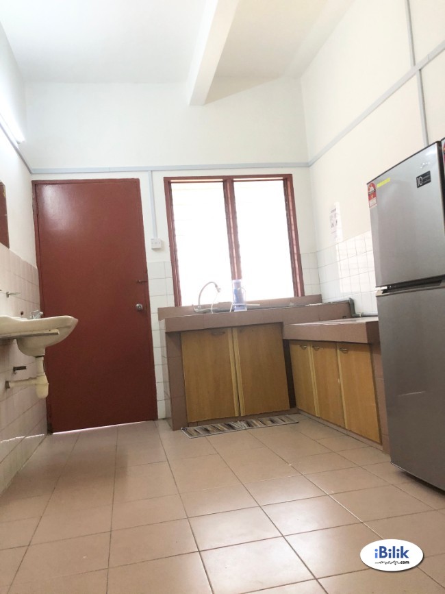 comfortable !! Short Term are Welcome !! Single Room at BU11- Bandar Utama with WIFI - Image 2