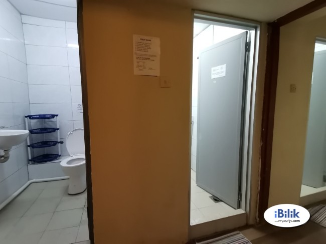 RENT 1 MONTH DEPOSIT !! Walking distance LRT Kelana Jaya - Image 3