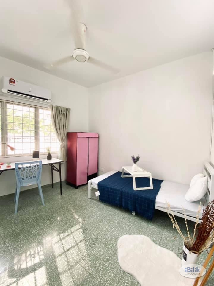 Middle Room Available For Rent in Section 14 PJ Near to Brickfields College (BAC) - Image 1