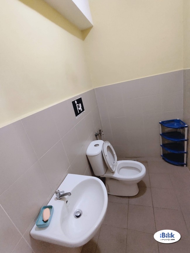 Cozy Urgent Move In~ Can be Walking distance LRT SS15 Subang - Image 3